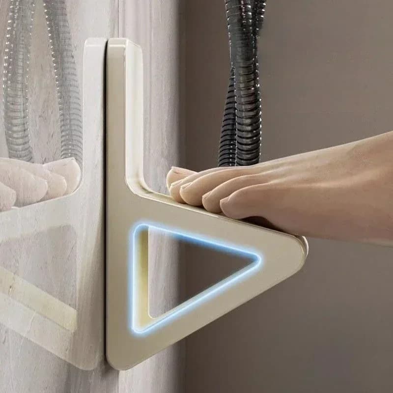 Wielofunkcyjny podnóżek łazienkowy